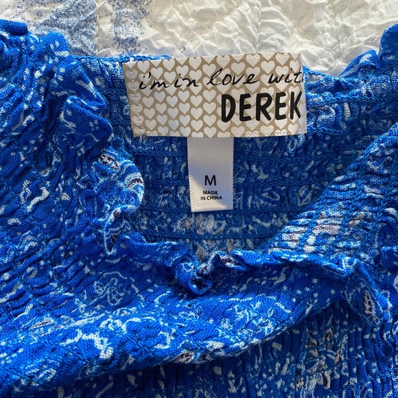 2 medium off the shoulder smock tops - Picture 5 of 5